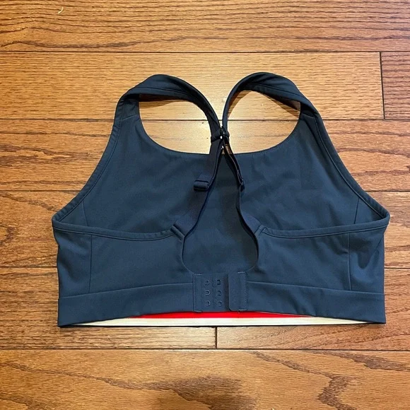 Tracksmith Allston adjustable bra size M - Picture 3 of 4